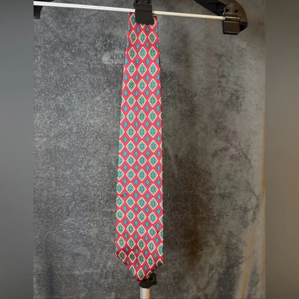 Oscar de la Renta Red and Blue Tie Sophisticated Style - Picture 2 of 11